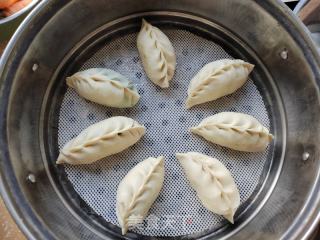 芹菜冬笋鲜肉包的做法步骤：15