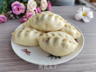 芹菜冬笋鲜肉包的做法步骤：16