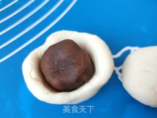 寿桃豆沙包的做法步骤：3