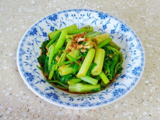 拌芹菜的做法