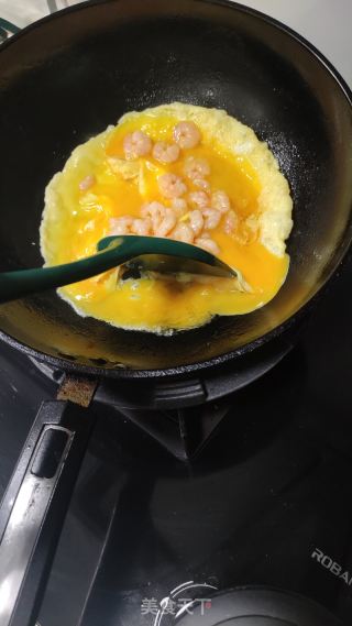 虾仁滑蛋的做法步骤：11