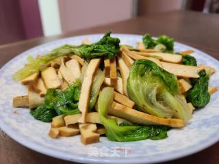 生菜炒豆干的做法步骤：6