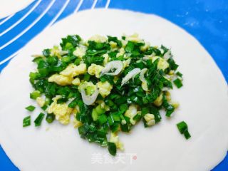 韭菜盒子的做法步骤：4