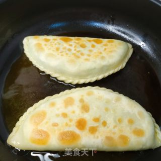 韭菜盒子的做法步骤：7