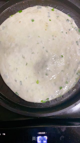 葱花油饼的做法步骤：10