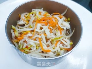 虾仁三蔬拌面的做法步骤：3