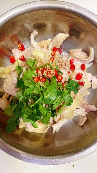 麻辣手撕鸡的做法步骤：8