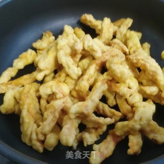 糖醋里脊的做法步骤：7