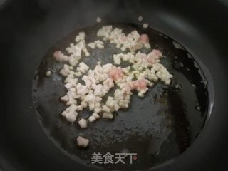 肉丁炒饭的做法步骤：2