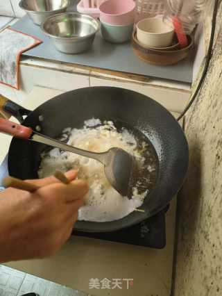 销魂鸡蛋瘦肉汤面的做法步骤：5