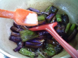 青椒烧茄子的做法步骤：11