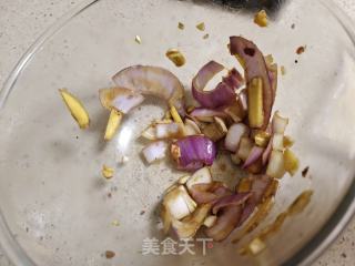 煎牛排的做法步骤：1