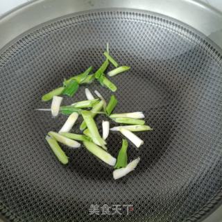 蒜苗炒生蚝的做法步骤：5