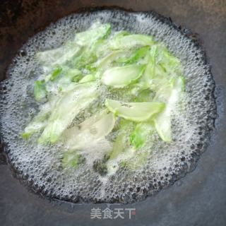 木耳鸡蛋拌儿菜的做法步骤：6