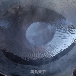 鸡蛋虾酱炒鱼杂的做法步骤：4