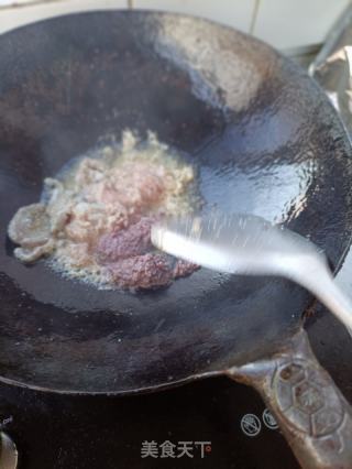 鸡蛋虾酱炒鱼杂的做法步骤：6