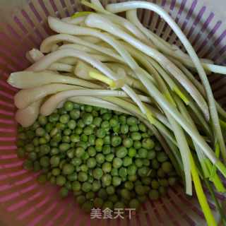 藠头炒青豆的做法步骤：1