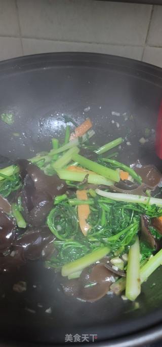 杂菜炒木耳的做法步骤：10
