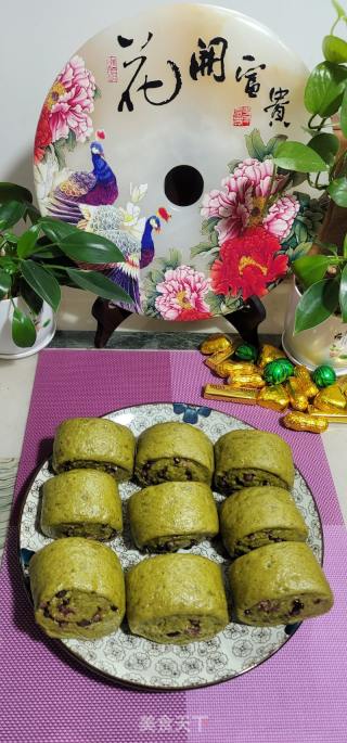 黑全麦艾草红豆卷的做法步骤：14