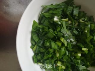 韭菜小饼的做法步骤：2