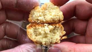花生杏仁酥，酥脆可口，一口下去满嘴都弥漫着浓郁香味。的做法步骤：15