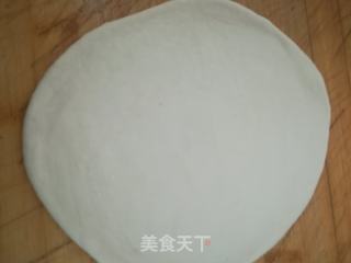 五香油饼的做法步骤：3