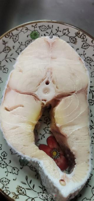 清蒸鳕鱼的做法步骤：1