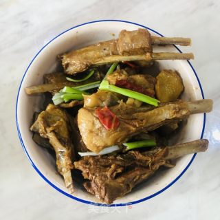 再回首红烧羊排的做法