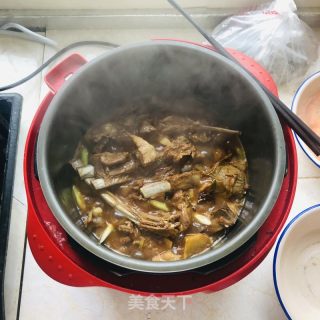 再回首红烧羊排的做法步骤：4