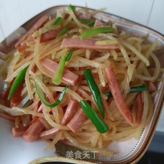 火腿肠炒土豆丝的做法步骤：14