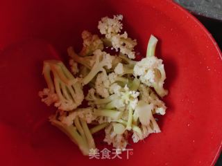 香辣花菜的做法步骤：1