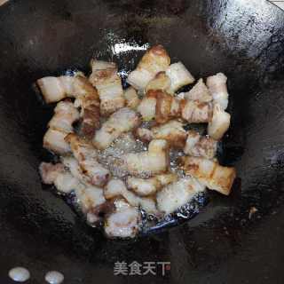 五花肉咸菜苦笋煲的做法步骤：5