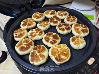 鲜肉小包子的做法步骤：8