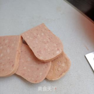 午餐肉炒芹菜的做法步骤：4