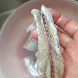 蒸带鱼的做法步骤：2