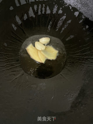 酸菜五花肉的做法步骤：6