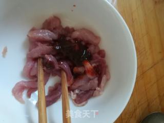 鱼香肉丝的做法步骤：5