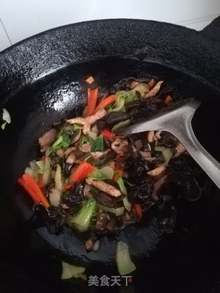 鱼香肉丝的做法步骤：10