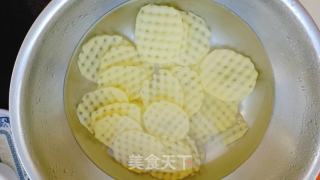 网格薯片的做法步骤：4