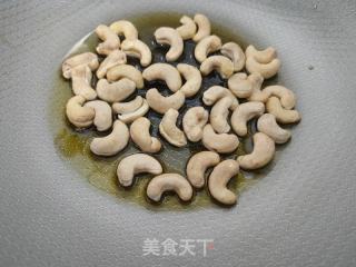 西芹腰果的做法步骤：4