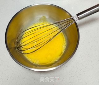 双色如意蛋糕卷的做法步骤：3