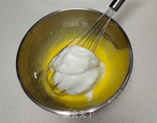 双色如意蛋糕卷的做法步骤：13