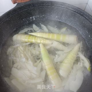 金华火腿炒雷笋的做法步骤：7