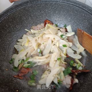 金华火腿炒雷笋的做法步骤：13