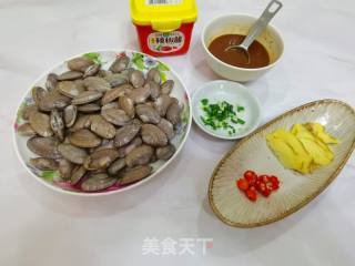 5分钟快手菜～炒油蛤的做法步骤：4