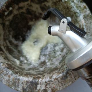 煎蛋午餐肉拌菠菜的做法步骤：6