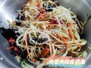爽口腐竹拌菜的做法步骤：7