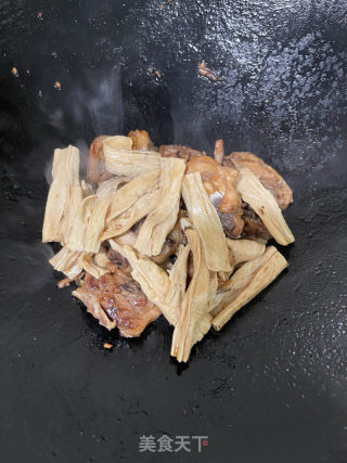 腐竹焖鸡的做法步骤：9