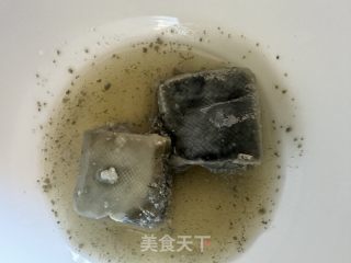 炸臭豆腐的做法步骤：1