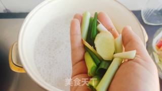 凉拌麻辣花蚬的做法步骤：4
